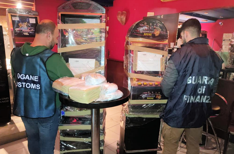Gioco illegale in Calabria slot totem