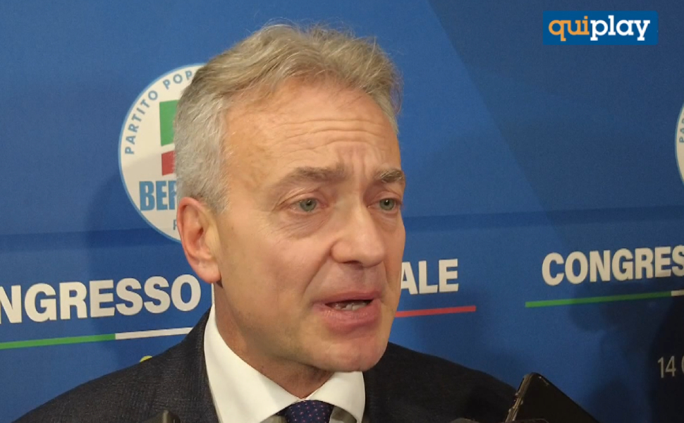 gianluca gallo congresso forza italia cosenza