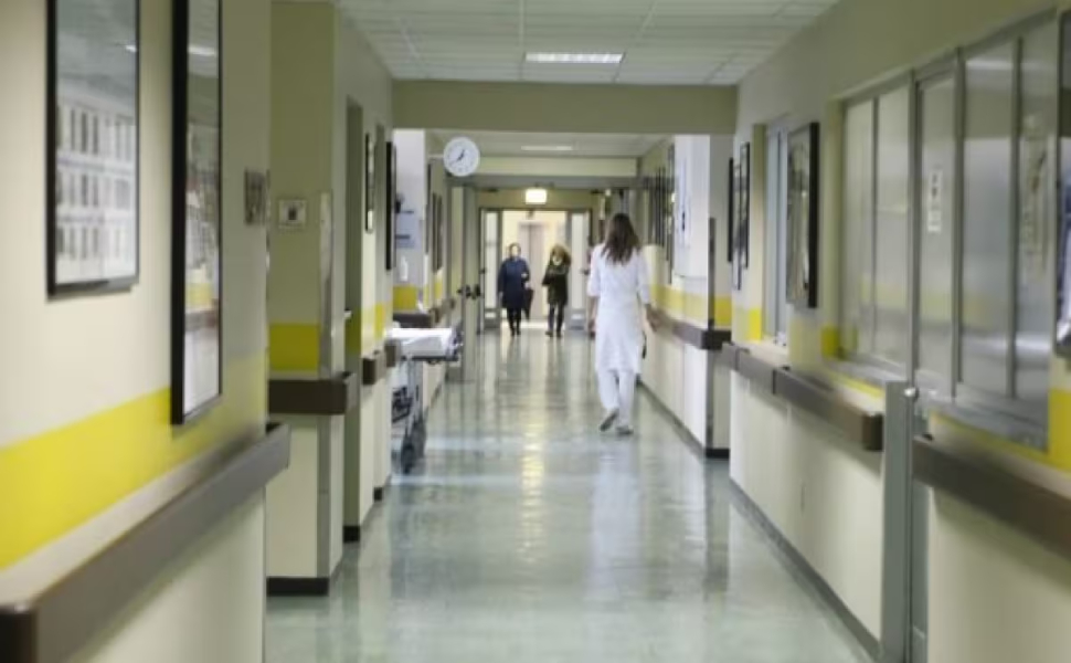 mobilita sanitaria ospedale corridoio generico
