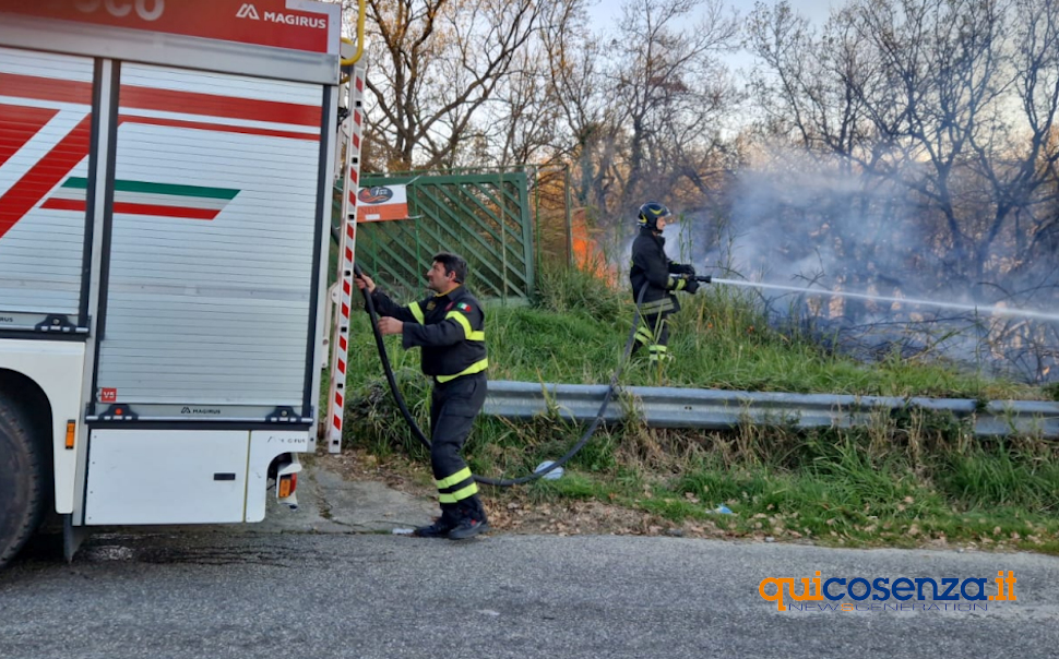 Incendio Rende san pietro