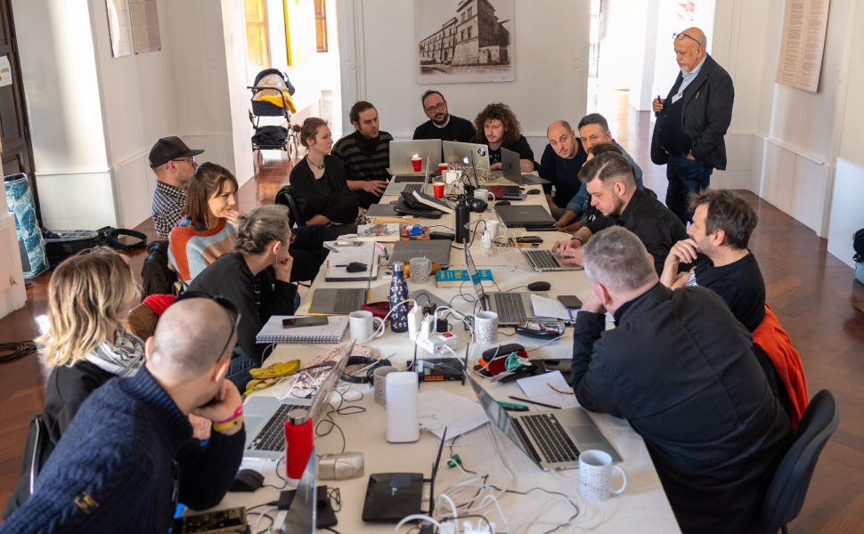 Racconti in realtà aumentata di guerra e pace 01