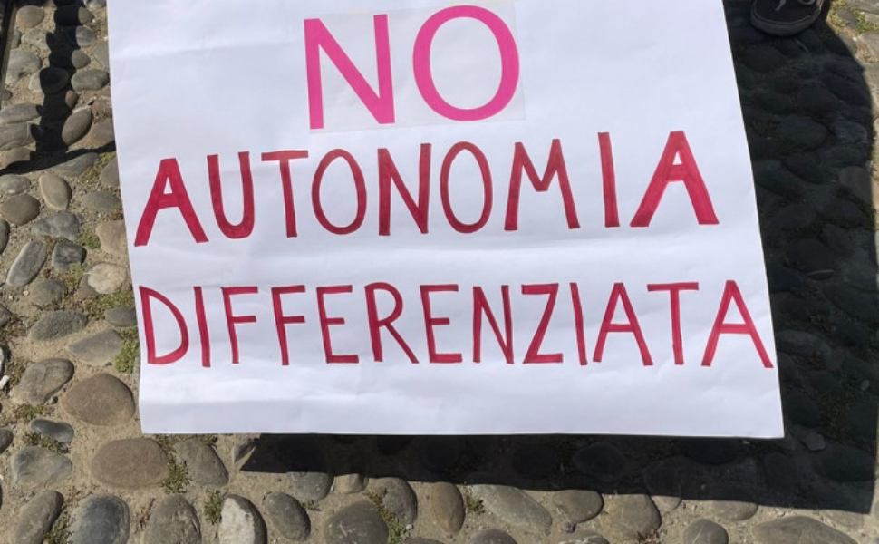 cartello no autonomia differenziata
