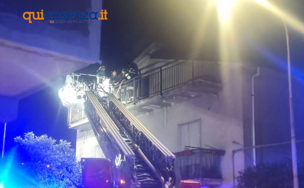 incendio sottotetto saporito 02