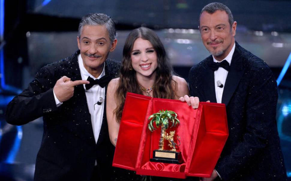 sanremo 2024 angelina mango