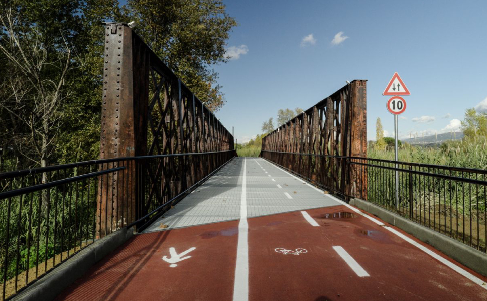 passerella ciclopedonale rende cosenza