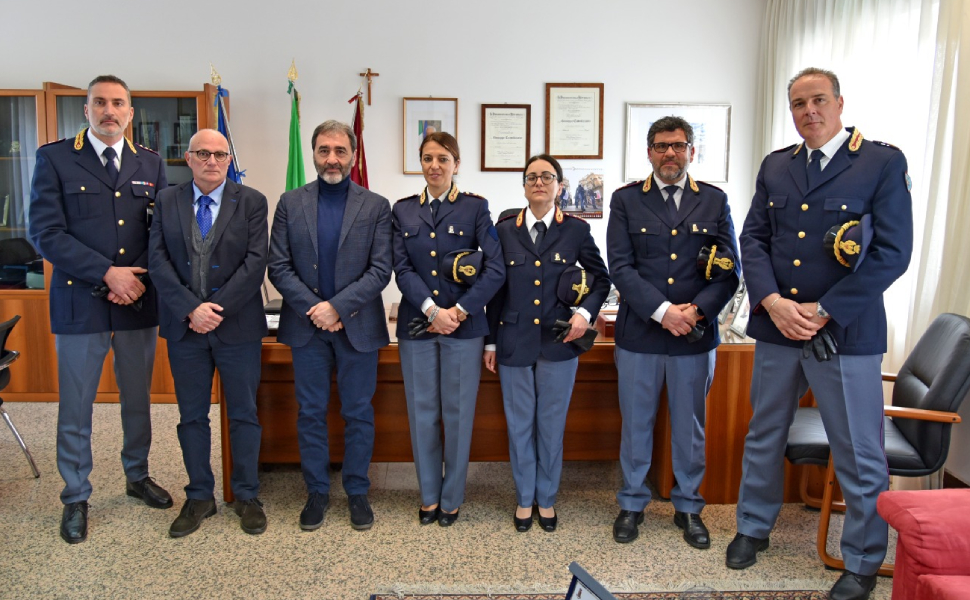 questura cosenza dirigenti e funzionari