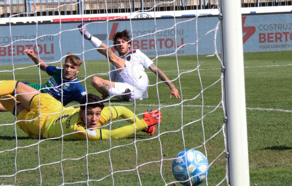 Goal Antonucci Cosenza