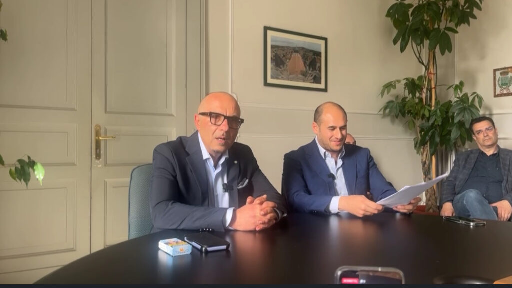 pino-capalbo-conferenza.