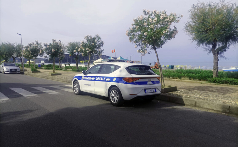 Auto-nuova-vigili-urbani