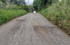 Buche strade frazioni Cosenza2