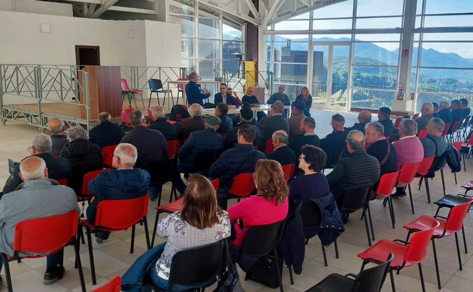 mormanno incontro sindaco allevatori agricoltori