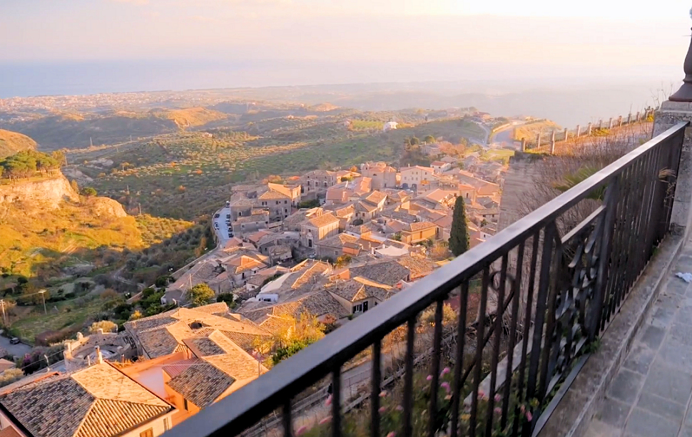 Gerace Porta Del Sole