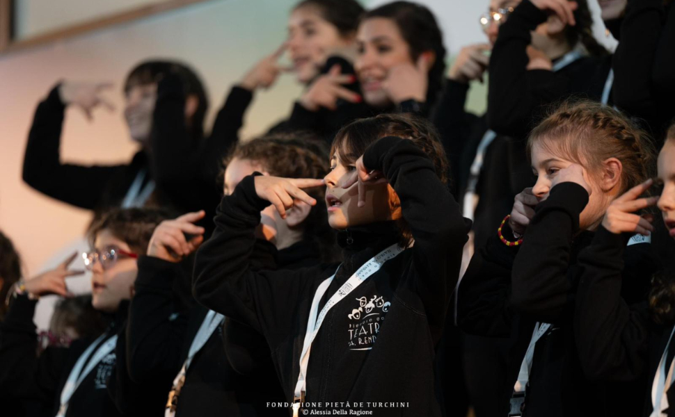 Piccolo-Coro-Teatro-Rendano