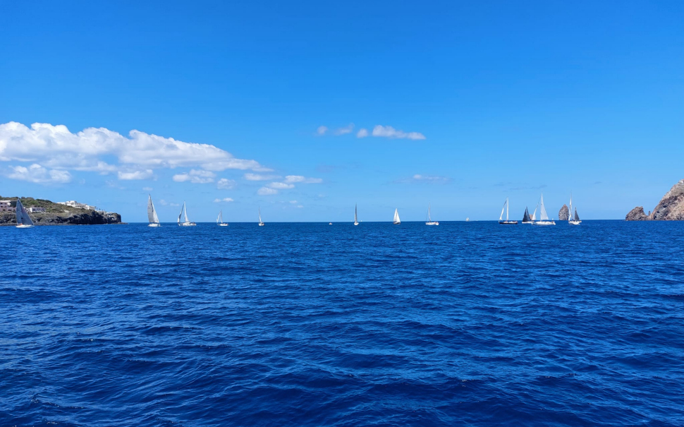 Rotta dei ciclopi vela2