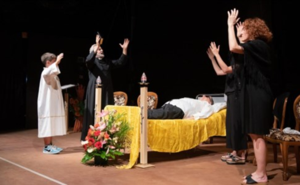 giornalisti-attori-donano-incasso