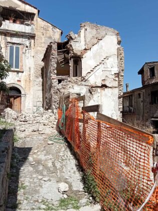 Crollo Santa Lucia Cosenza6