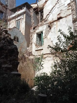Crollo Santa Lucia Cosenza2