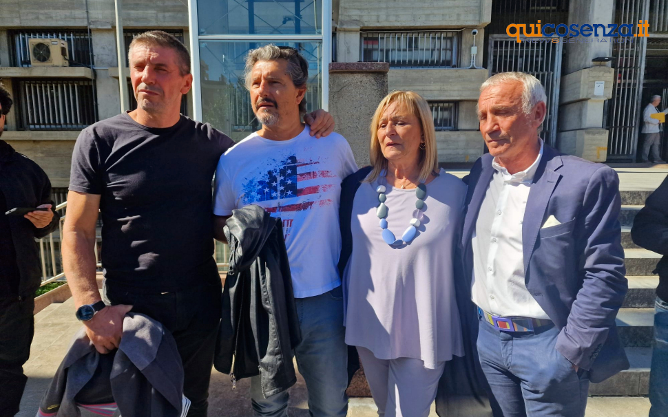 Donata Bergamini e calciatori Cosenza