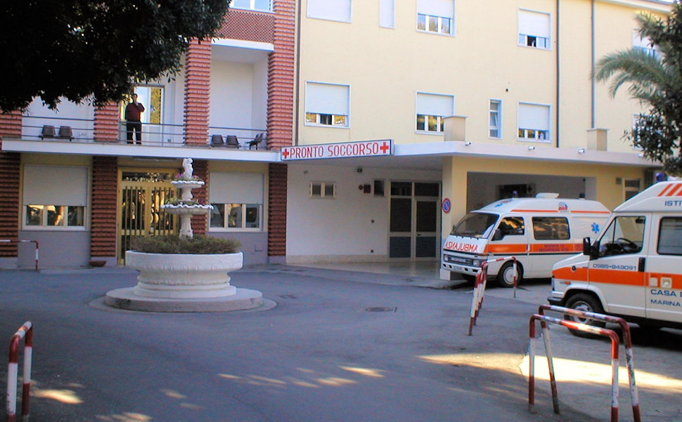 Tirrena Hospital