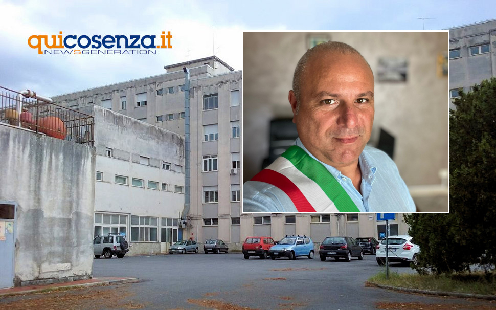 ospedale Praia a Mare con Sindaco De Lorenzo