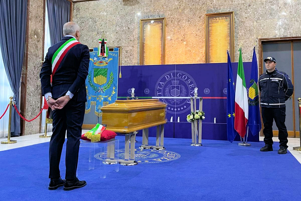 Iacino lutto cittadino