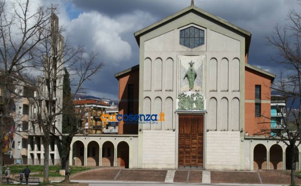 chiesa-piazza-loreto-cosenza