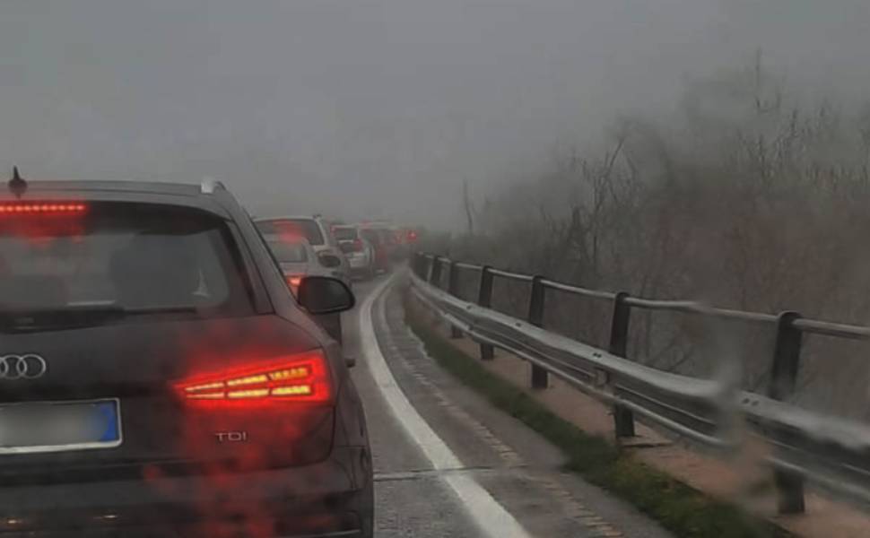 incidente nebbia