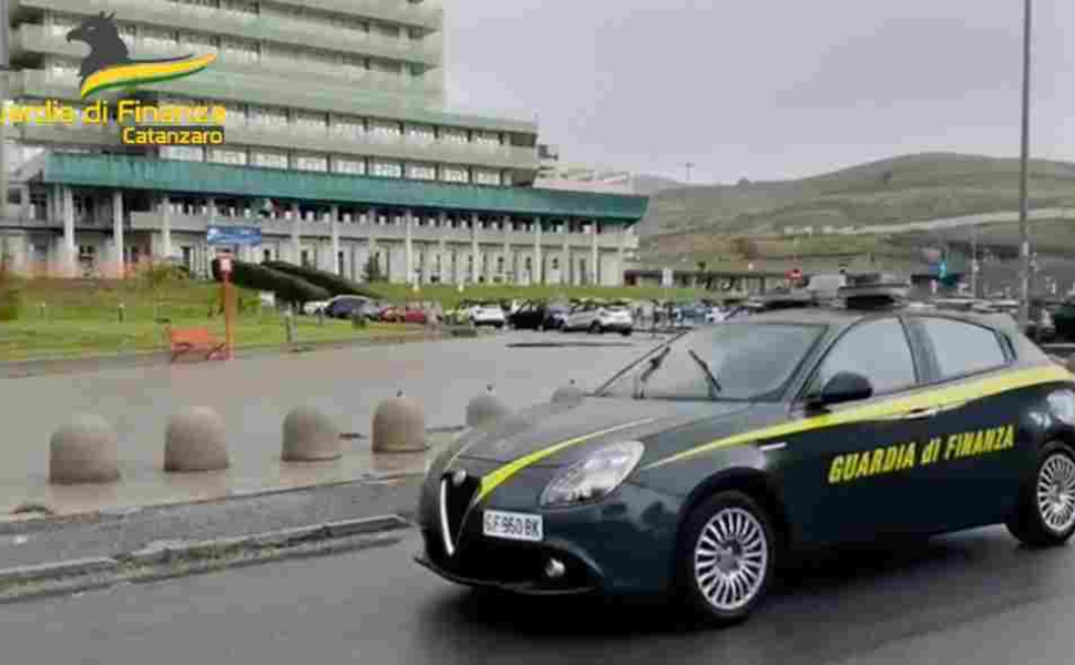 La Lega Antivivisezione Leal ha presentato una denuncia dopo l'inchiesta che ha fatto emergere un sistema illecito all'università Magna Grecia