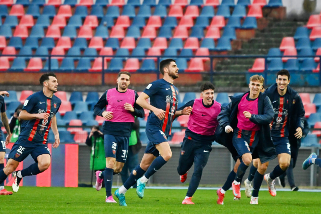 Cosenza Carrarese Gaol Hristov