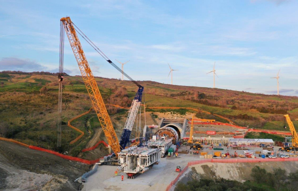 Tapa meccanica Salerno Reggio