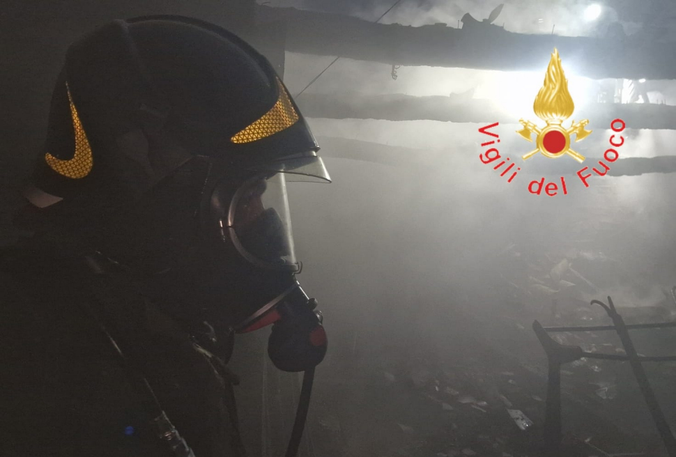 Vigili del fuoco incendio