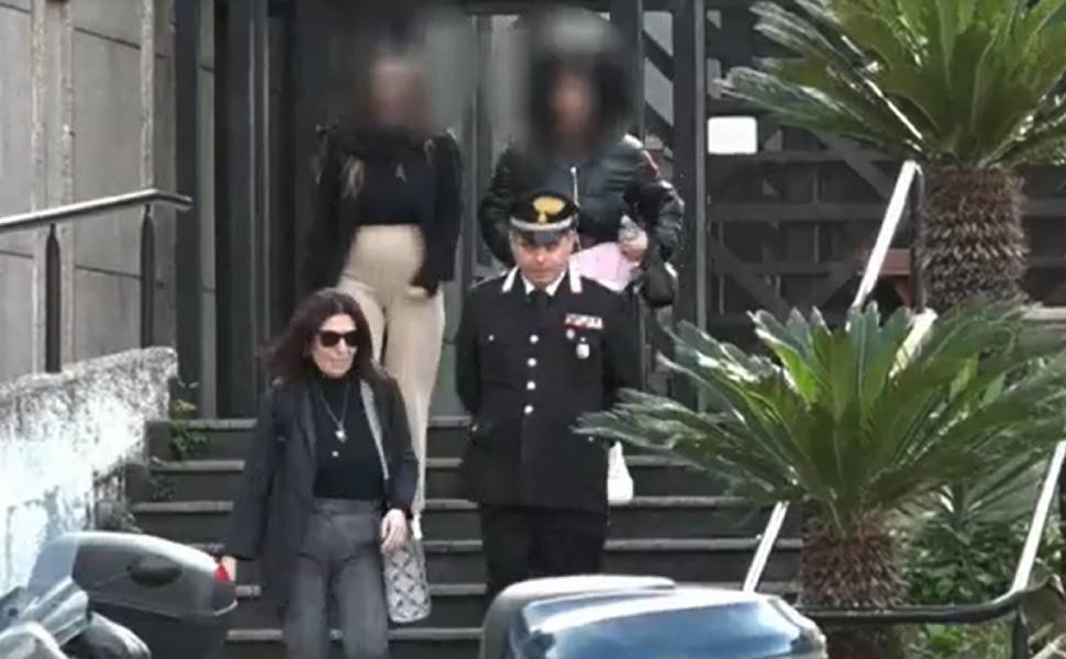 bimbi maltrattati paola madre nonna