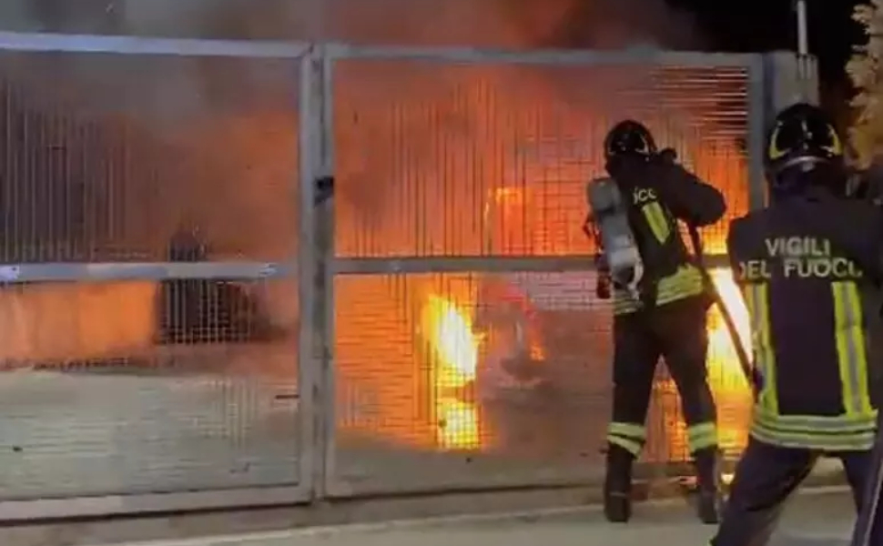 fiamme-ambulanze-lamezia