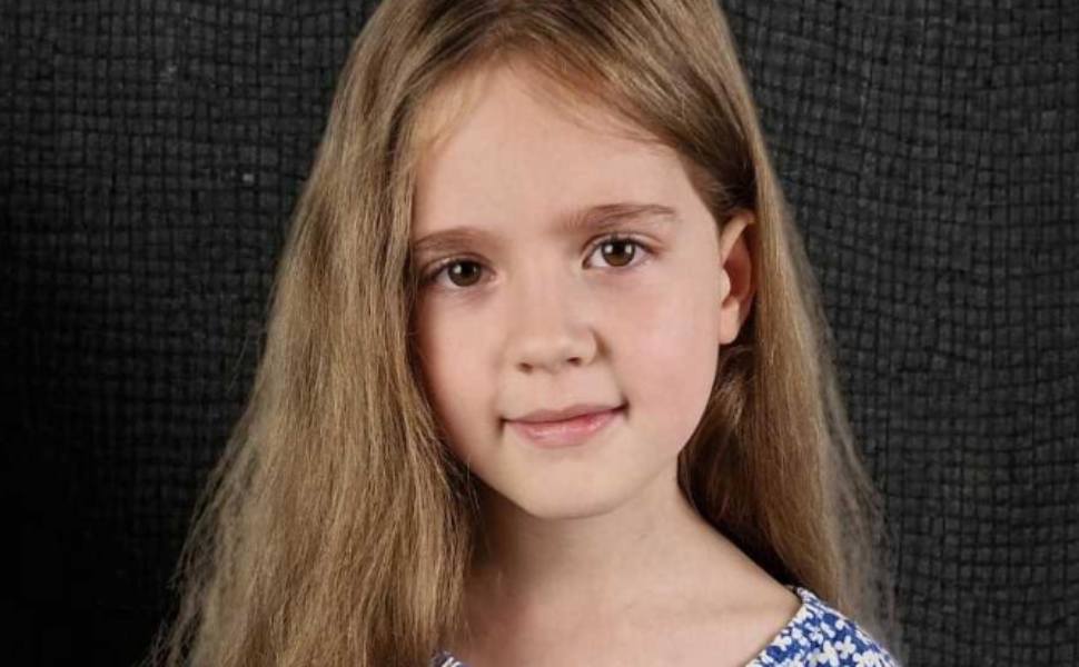 Elena Sophia Senise 02