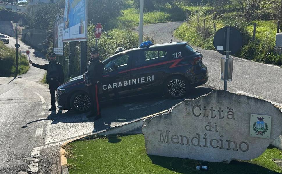 carabinieri mendicino