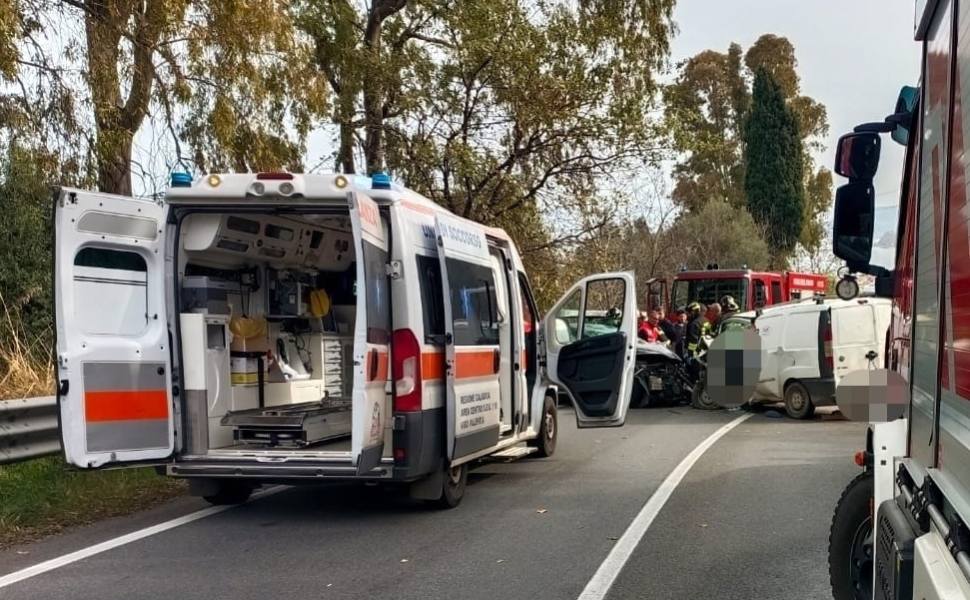 incidente statale 182 una vittima 02