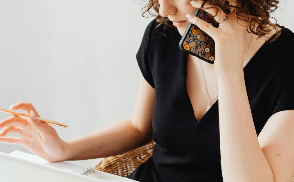 rispondere al telefono