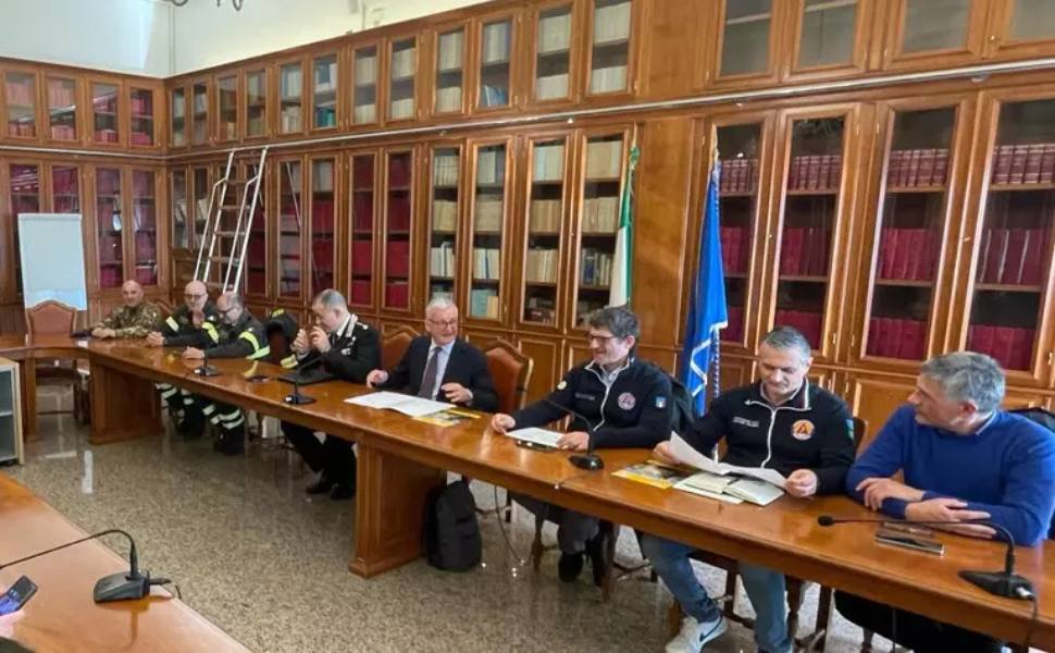riunione prefettura catanzaro sciame sismico