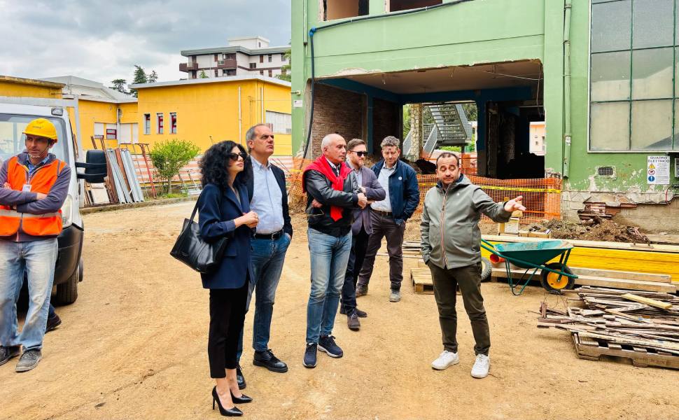 cantiere via negroni scuola caruso