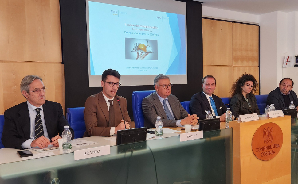 tavolo-relatori-seminario-Ance-Cosenza