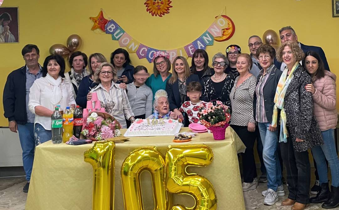 105 anni castrolibero annarita reda