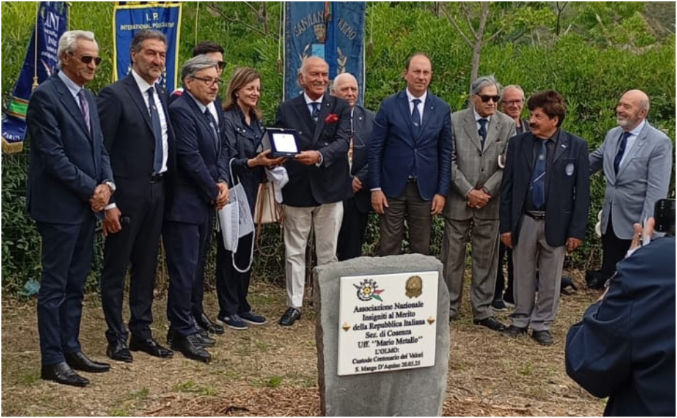 Ancri-Cosenza_olmo-Repubblica