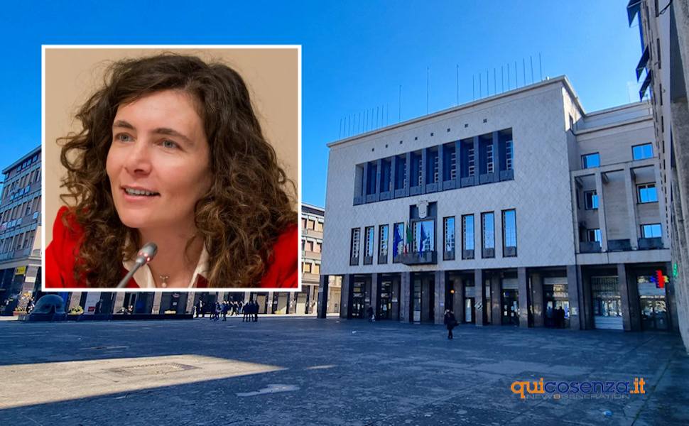 Palazzo-dei-Bruzi-Comune-di-Cosenza - Anna Laura Orrico