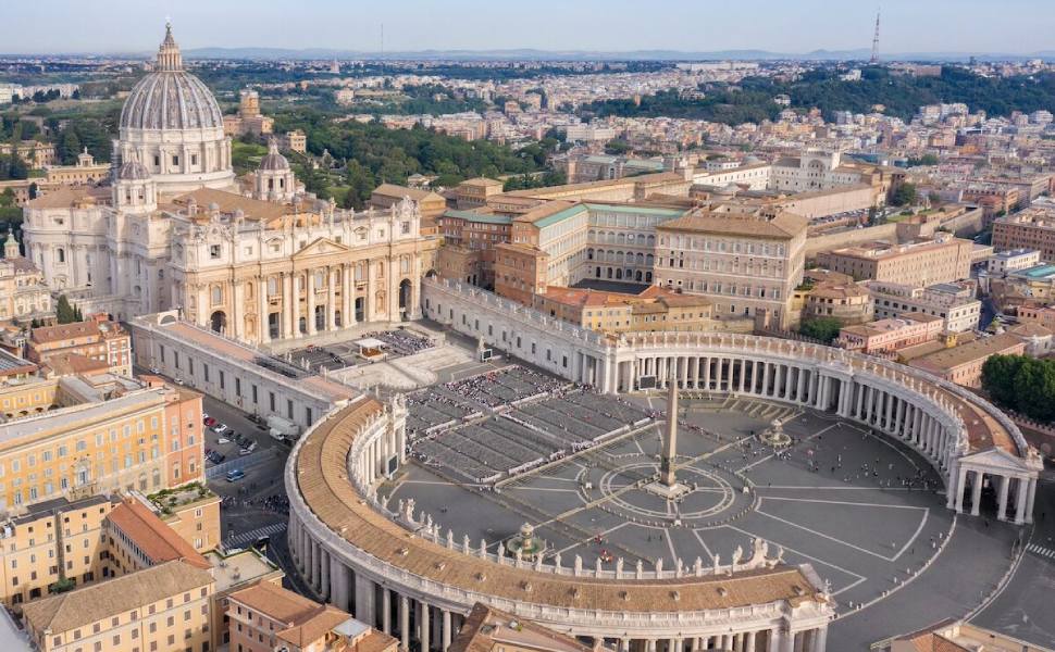 Piazza San Pietro a Roma