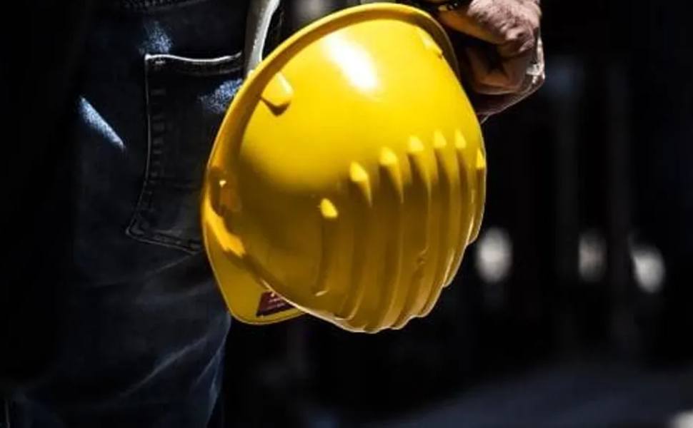 casco lavoro operaio