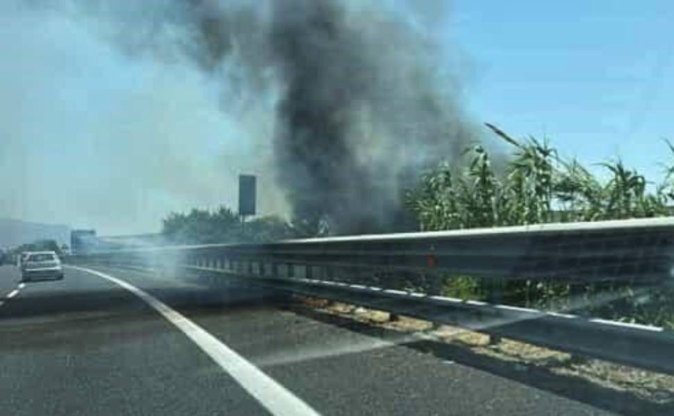 incendio statale 106