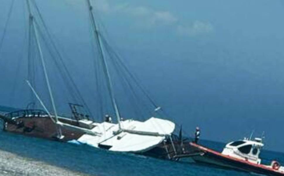 yacht temptation island