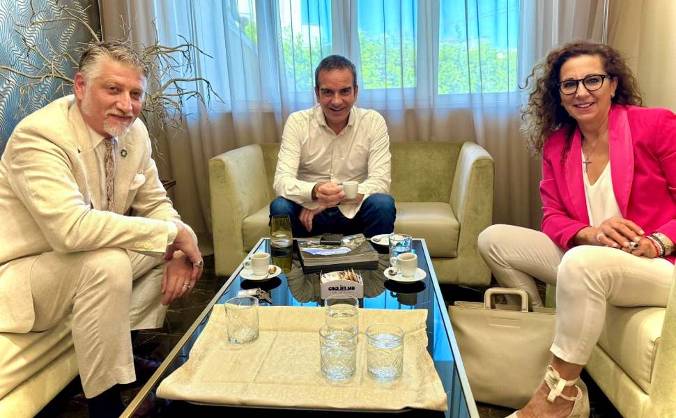 Occhiuto Giuli Ferro