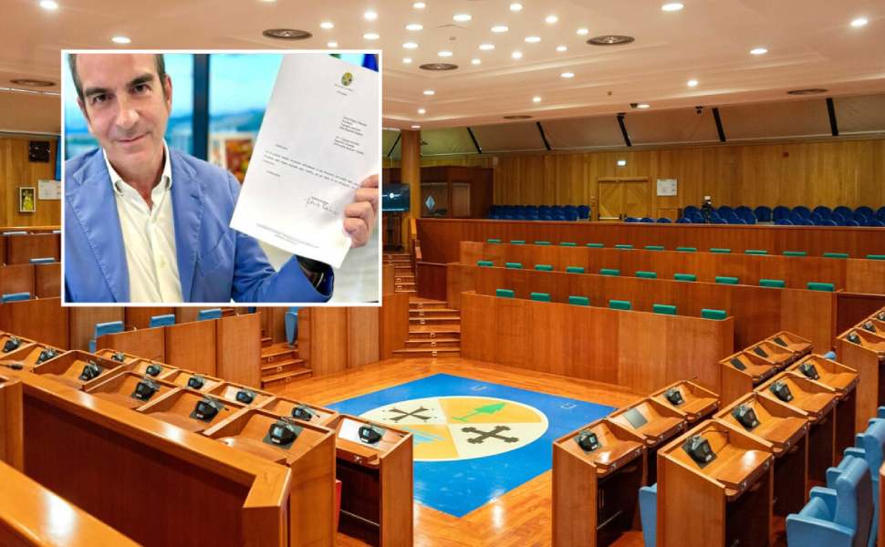 consiglio regionale aula - dimissioni occhiuto