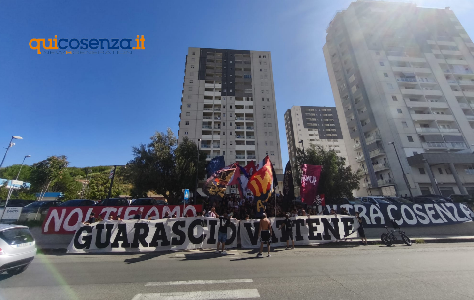 Cosenza Catania tifosi